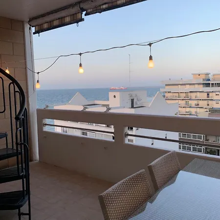 Casa Fronte Mare Apartment